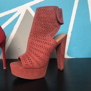 Mauve open toe heel